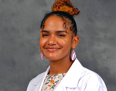 Headshot of Kennedi White