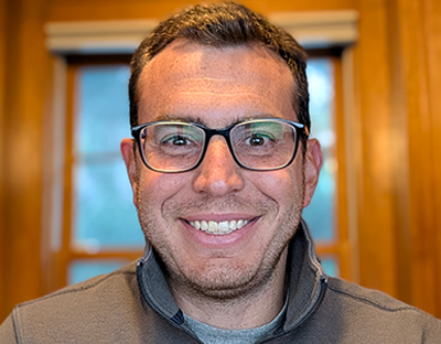 Headshot of Ryan Rivosecchi